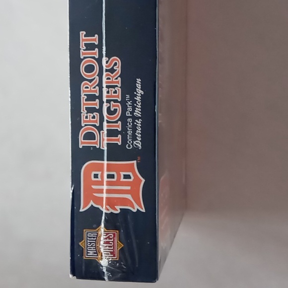 MLB Detroit Tigers Factory Sealed Comerica Park 1000 Piece Panoramic Puzzle - Picture 6 of 7